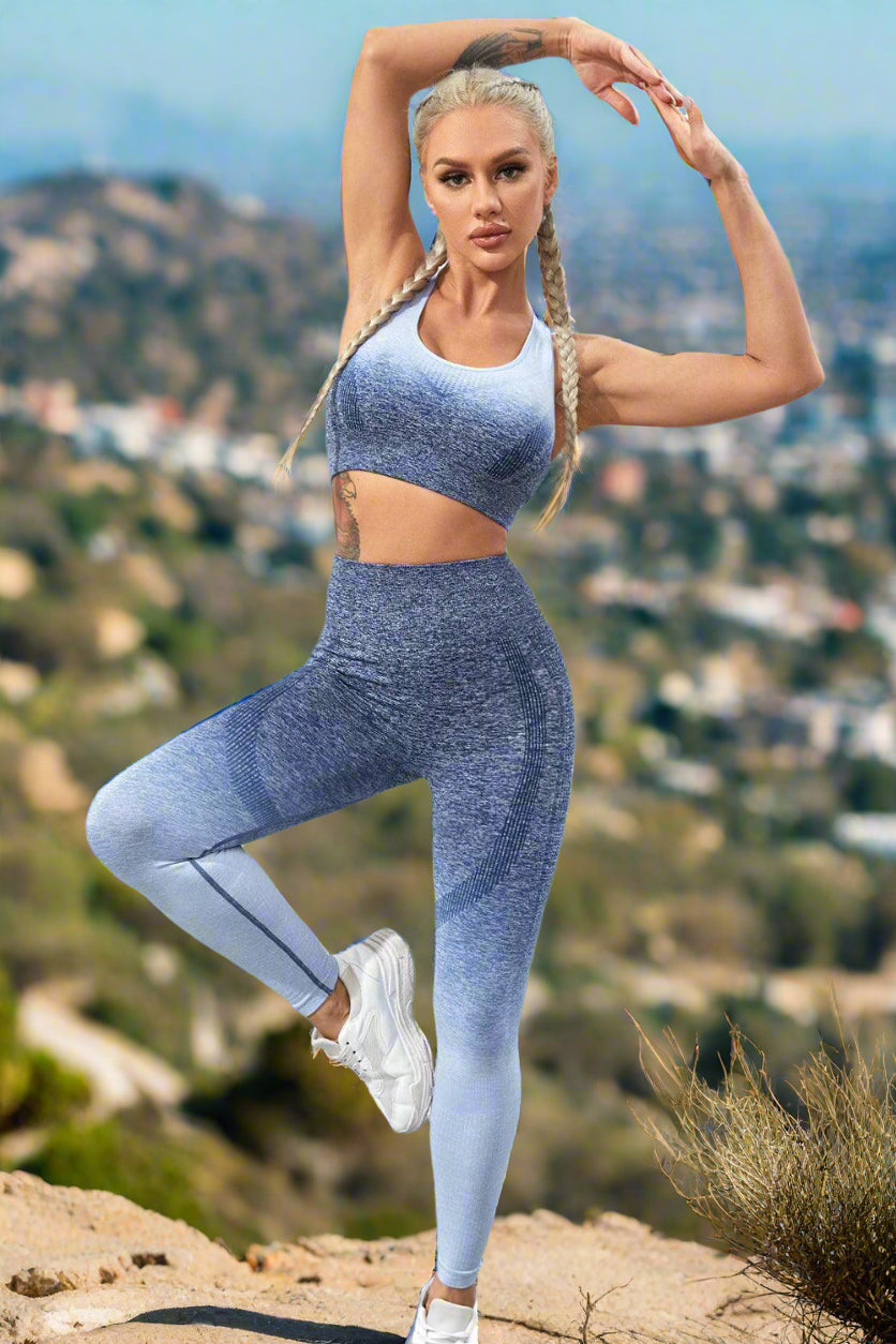 Gradient colored sports bra and leggings women's gym set